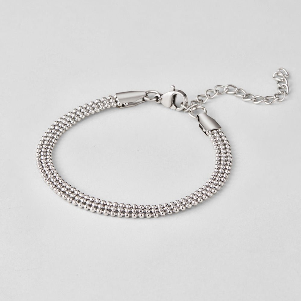 Bracelet chaîne en argent avec perles