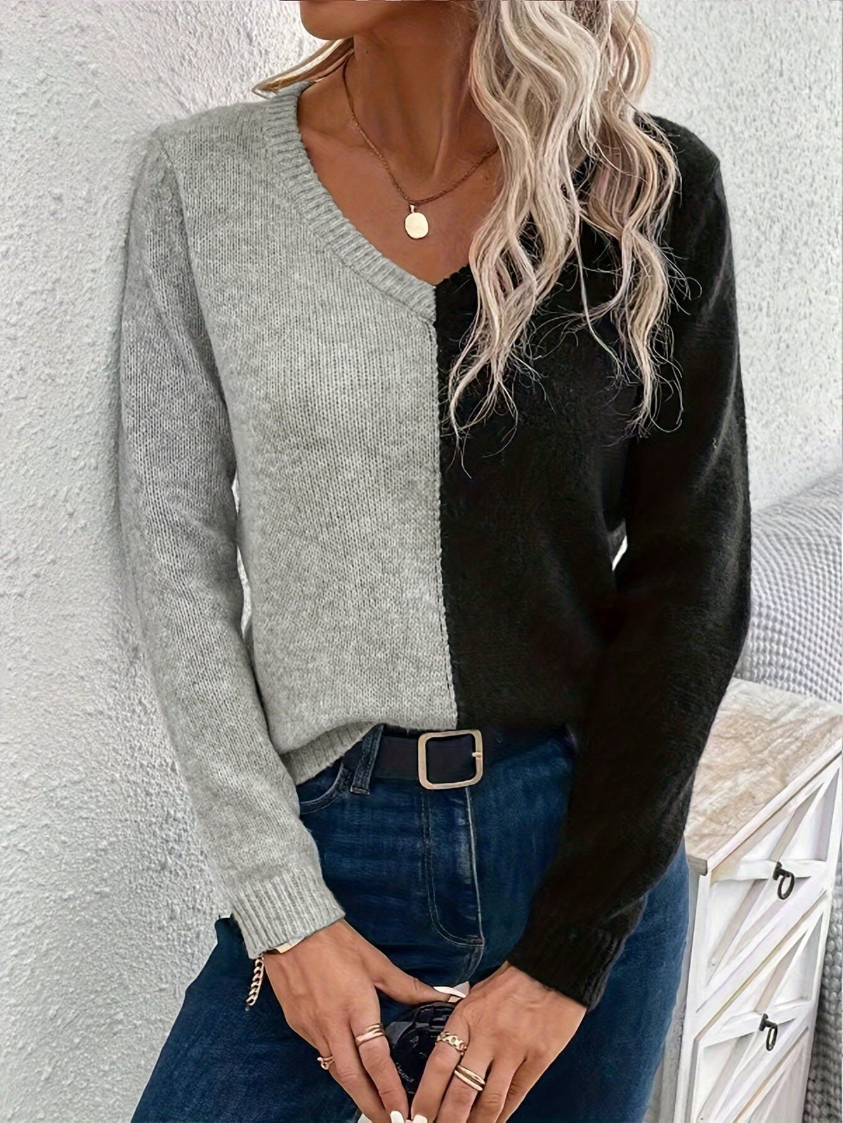Noa | Pull élégant à col en V avec manches longues