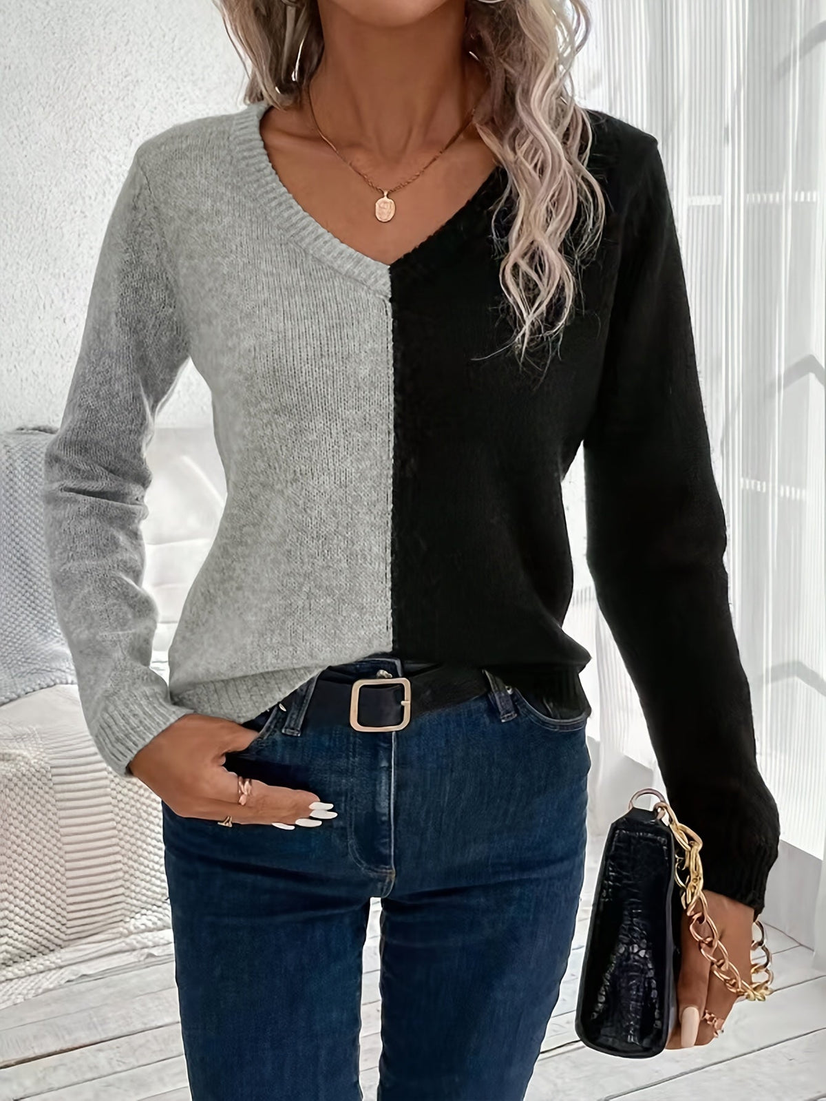 Noa | Pull élégant à col en V avec manches longues