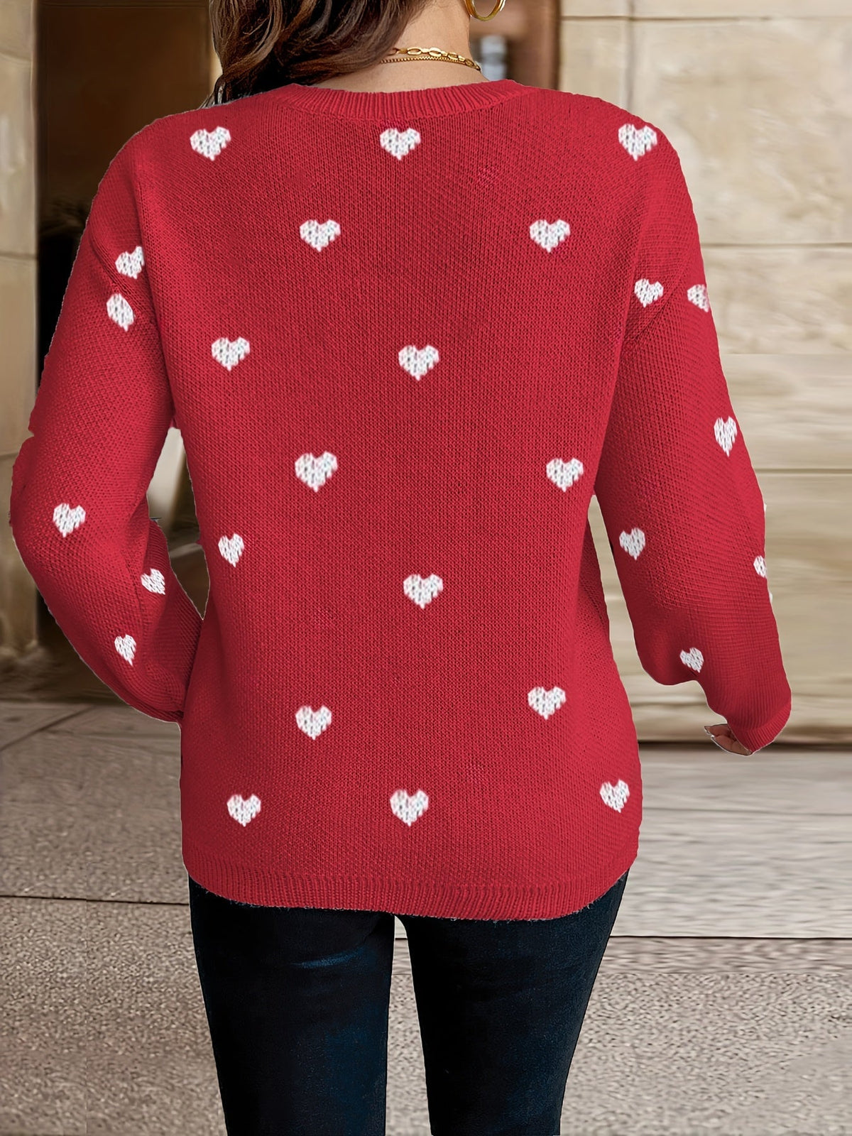 Sophie | Pull de Saint-Valentin avec motif de cœurs et col rond