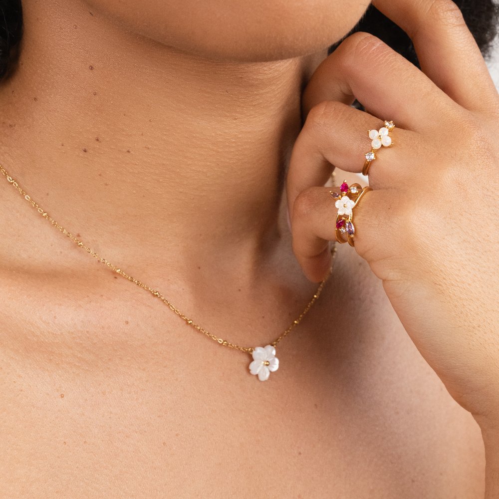 Collier fleuri Claudine